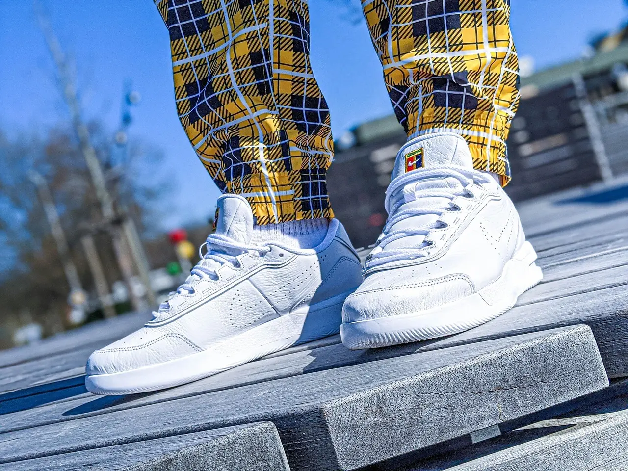 De 9 bedste vandtætte sneakers til regnfulde hverdage